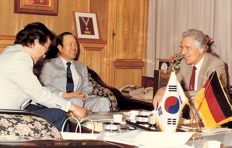 1970년대 의약품 수출 체결식